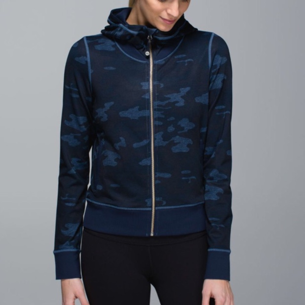 NWT Lululemon Namaskar Hoodie Lotus Camo Blue SZ10